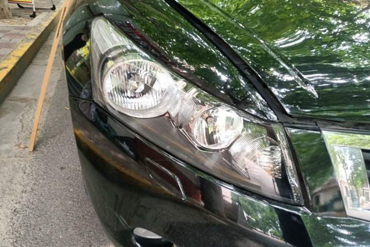 Used Honda Accord 2008 2.4L EX Right Front Headlight