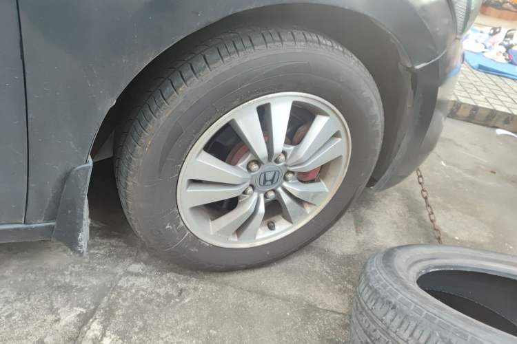 Used Honda Accord 2008 2.4L EX Right Front Wheel Hub