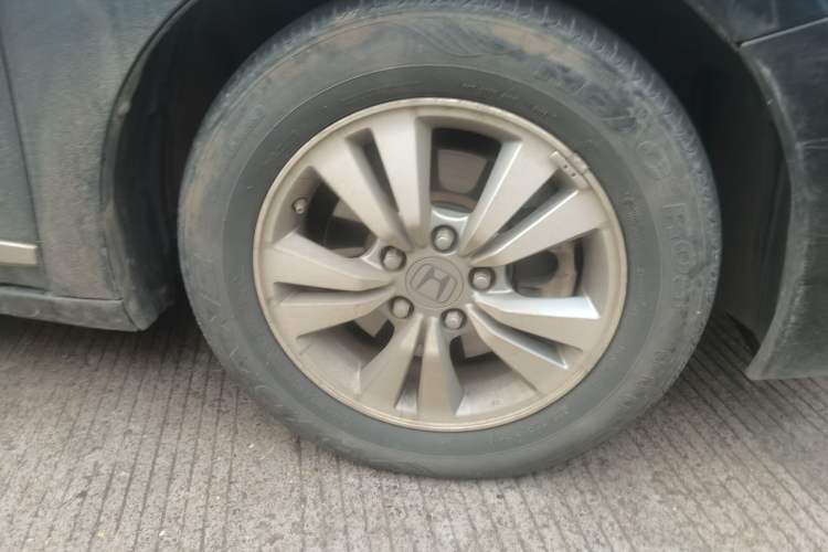 Used Honda Accord 2008 2.4L EX Navi Right Front Wheel Hub
