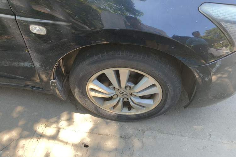 Used Honda Accord 2008 2.0L EX Right Front Wheel Hub