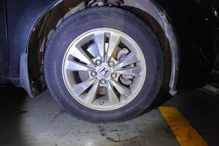 Used Honda Accord 2008 2.0L EX Right Front Wheel Hub