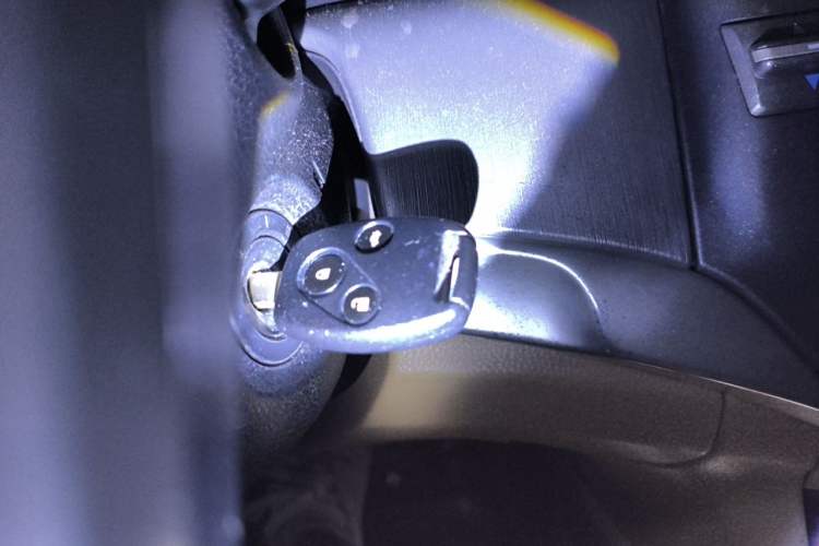 Used Honda Accord 2008 2.4L EX Vehicle Key
