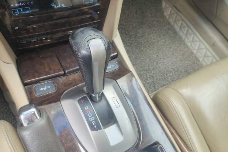 Used Honda Accord 2008 2.0L EX Gear Lever