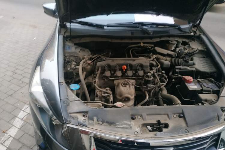 Used Honda Accord 2008 2.0L MT Engine Bay Right