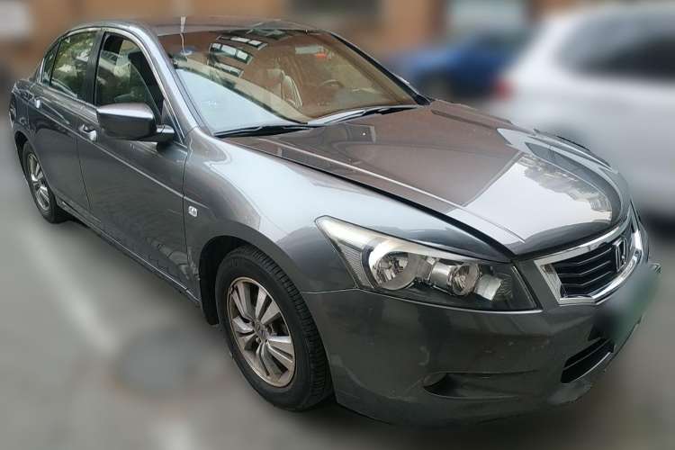 Used Honda Accord 2008 2.0L MT Front Right 45 Deg