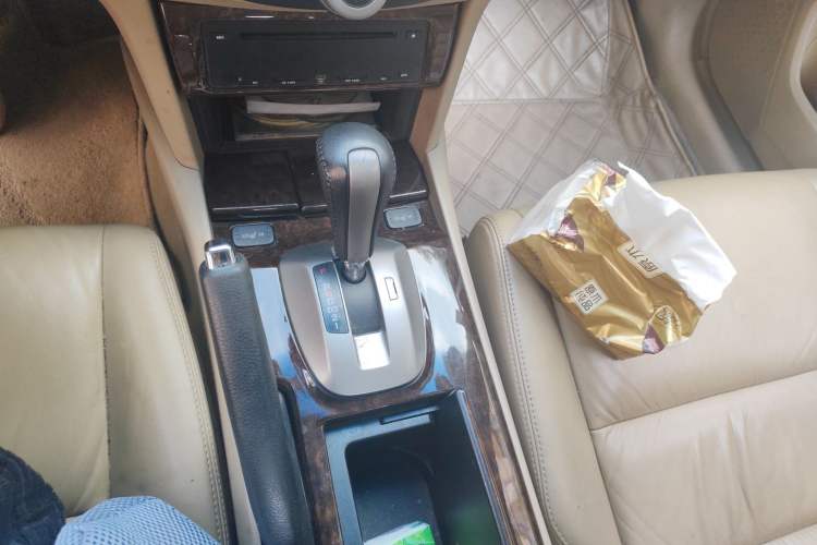 Used Honda Accord 2008 2.0L EX Gear Lever