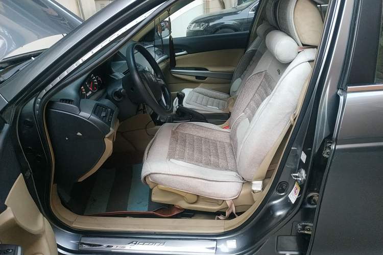 Used Honda Accord 2008 2.0L MT Left Front Seat