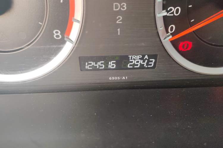 Used Honda Accord 2008 2.0L EX Odometer Close Up