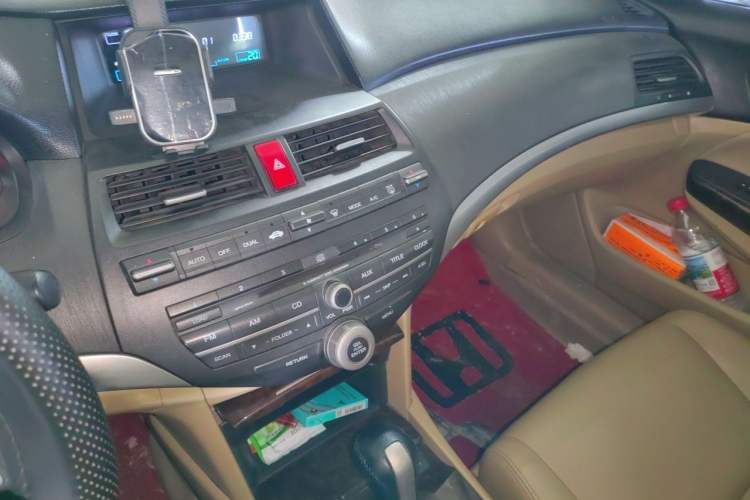 Used Honda Accord 2008 2.0L EX Audio And AC Panel