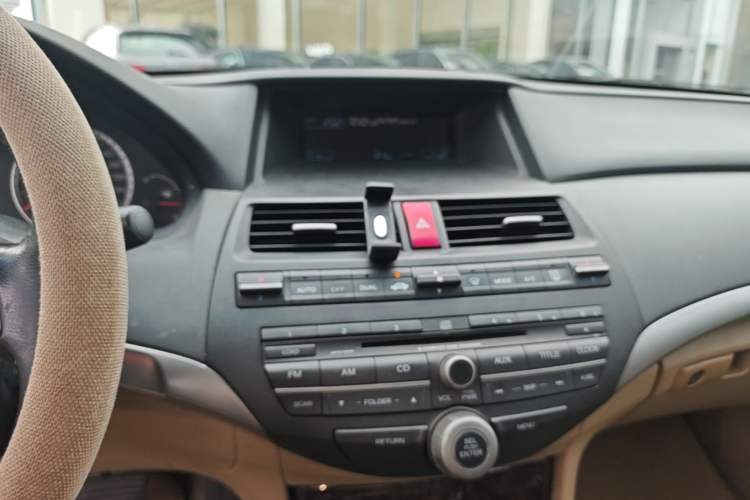 Used Honda Accord 2008 2.0L EX Audio And AC Panel