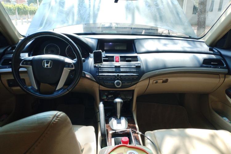 Used Honda Accord 2008 2.4L EX Center Console