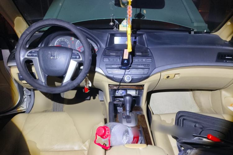 Used Honda Accord 2008 2.0L EX Center Console