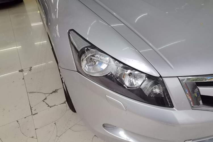 Used Honda Accord 2008 2.0L EX Right Front Headlight
