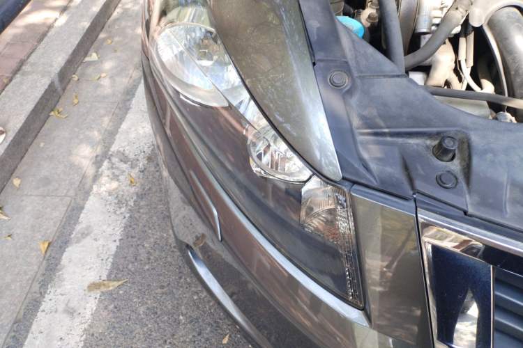 Used Honda Accord 2008 2.4L EX Right Front Headlight