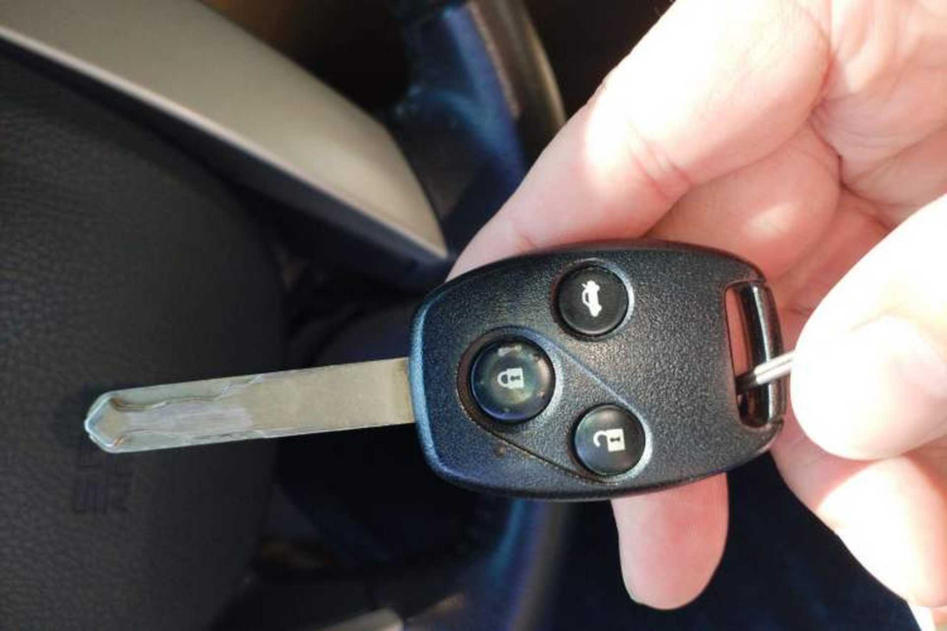 Used Honda Accord 2008 2.4L EX Vehicle Key