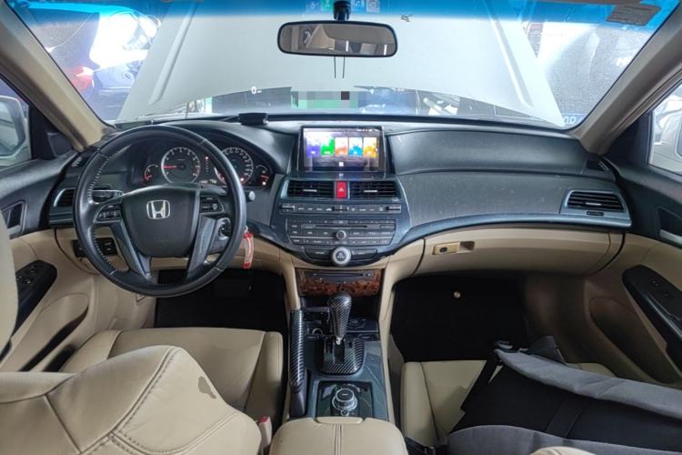 Used Honda Accord 2008 2.0L EX Center Console
