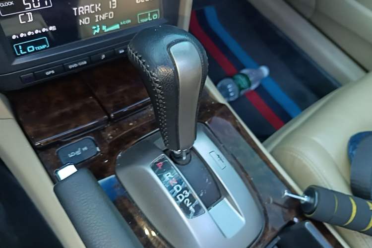 Used Honda Accord 2008 2.0L EX Gear Lever