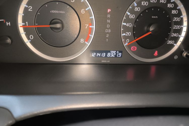 Used Honda Accord 2008 2.0L EX Odometer Close Up