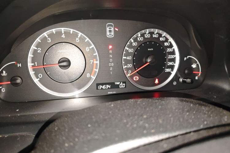 Used Honda Accord 2008 2.0L EX Odometer Close Up