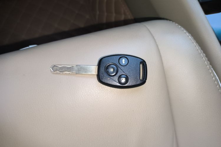 Used Honda Accord 2008 2.0L EX Vehicle Key