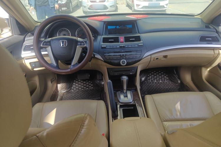 Used Honda Accord 2008 2.0L EX Center Console