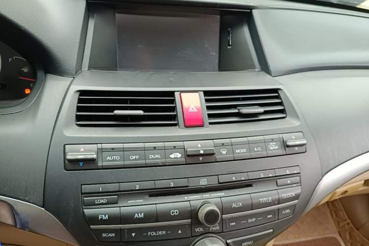 Used Honda Accord 2009 2.4L LX Audio And AC Panel