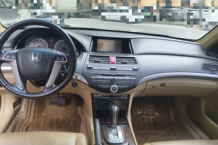 Used Honda Accord 2009 2.4L LX Center Console