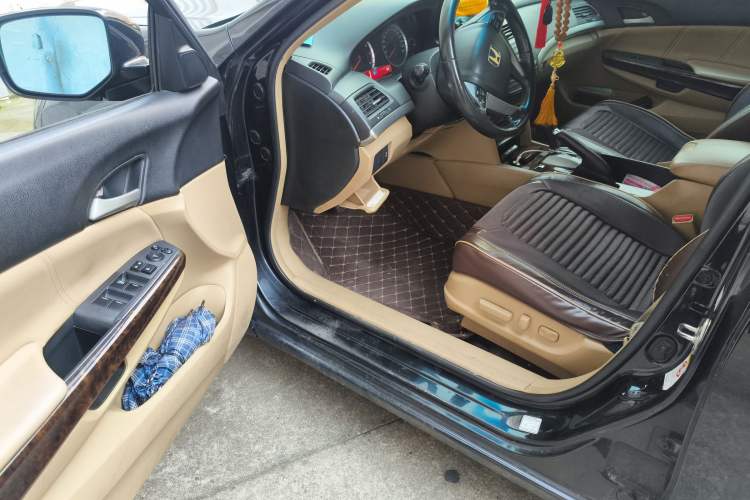 Used Honda Accord 2009 2.4L LX Driver Seat