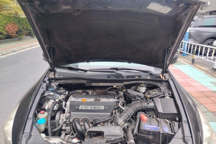 Used Honda Accord 2009 2.4L LX Engine Bay