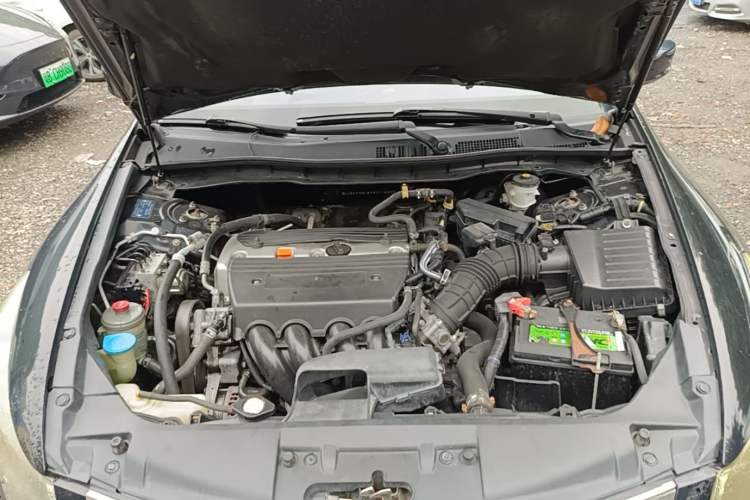 Used Honda Accord 2009 2.4L LX Engine Bay