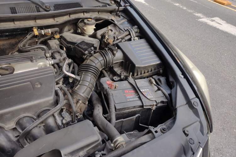 Used Honda Accord 2009 2.4L LX Engine Bay Left