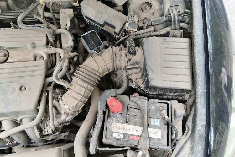 Used Honda Accord 2009 2.4L LX Engine Bay Left