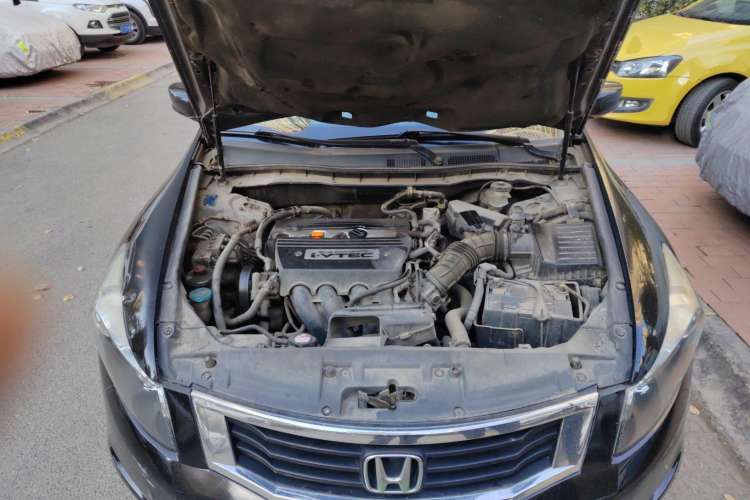Used Honda Accord 2009 2.4L LX Engine Bay