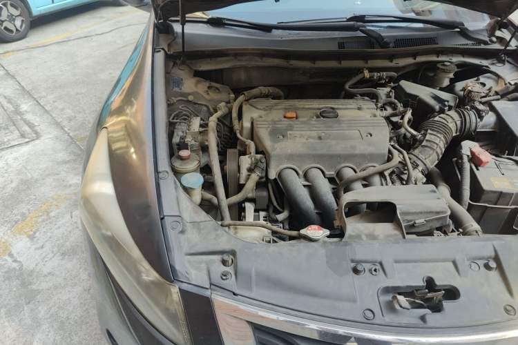Used Honda Accord 2009 2.4L LX Engine Bay Right