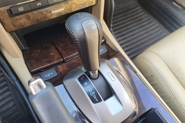 Used Honda Accord 2009 2.4L LX Gear Lever