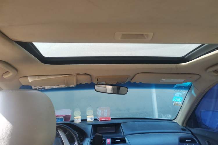 Used Honda Accord 2009 2.4L LX Headliner