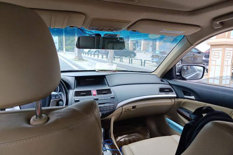Used Honda Accord 2009 2.4L LX Headliner