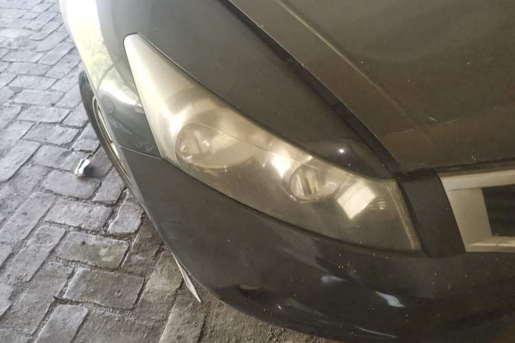 Used Honda Accord 2009 2.4L LX Right Front Headlight