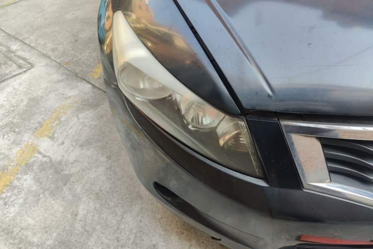 Used Honda Accord 2009 2.4L LX Right Front Headlight