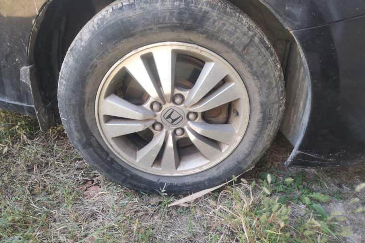 Used Honda Accord 2009 2.4L LX Right Front Wheel Hub