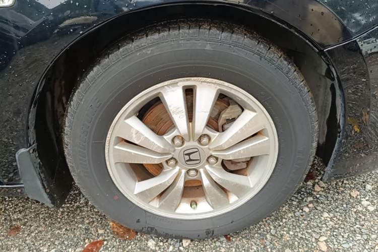 Used Honda Accord 2009 2.4L LX Right Front Wheel Hub