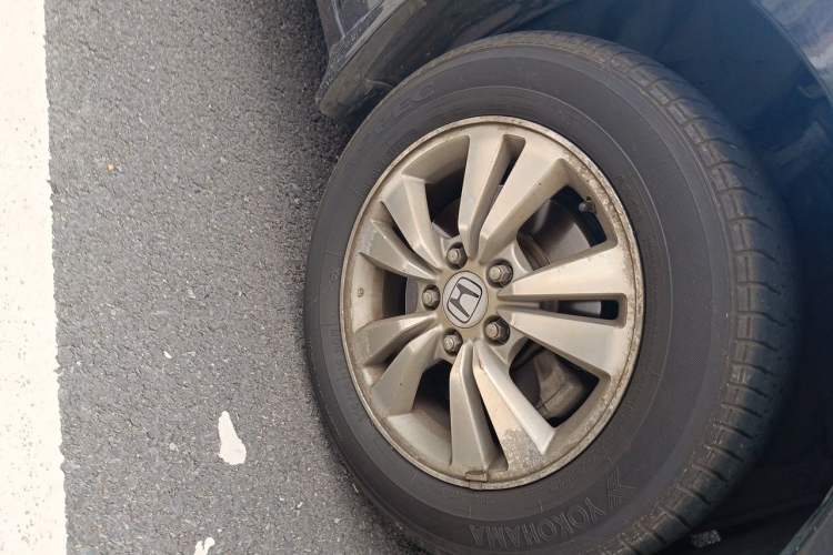 Used Honda Accord 2009 2.4L LX Right Front Wheel Hub