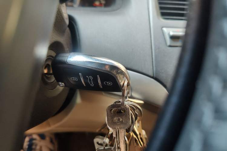 Used Honda Accord 2009 2.4L LX Vehicle Key