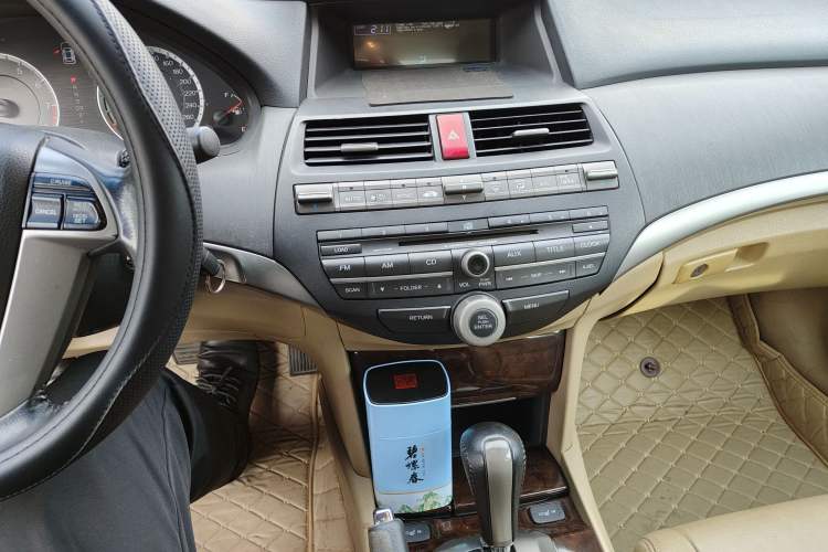 Used Honda Accord 2009 2.4L LX Audio And AC Panel