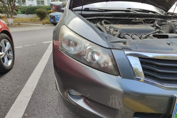 Used Honda Accord 2009 2.4L LX Right Front Headlight