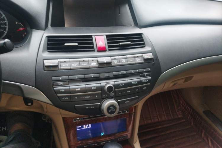 Used Honda Accord 2010 2.4L Millionth Anniversary Edition Audio And AC Panel