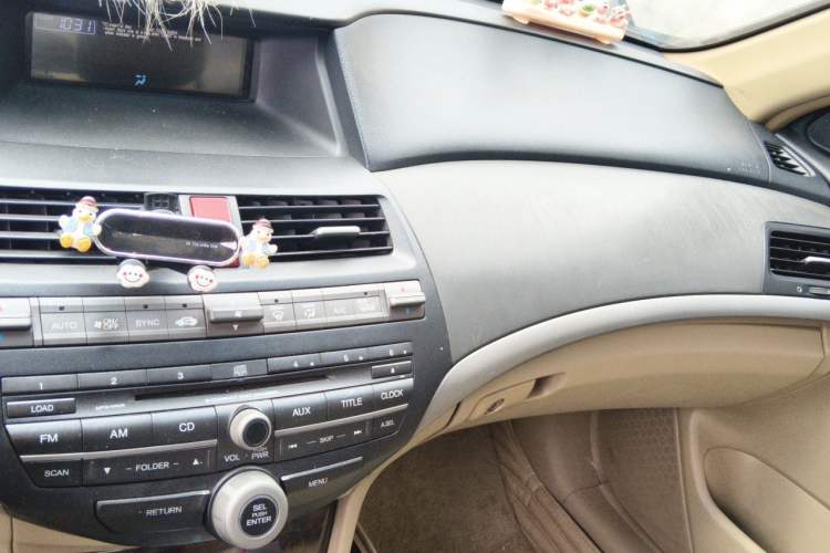 Used Honda Accord 2010 2.4L Millionth Anniversary Edition Audio And AC Panel