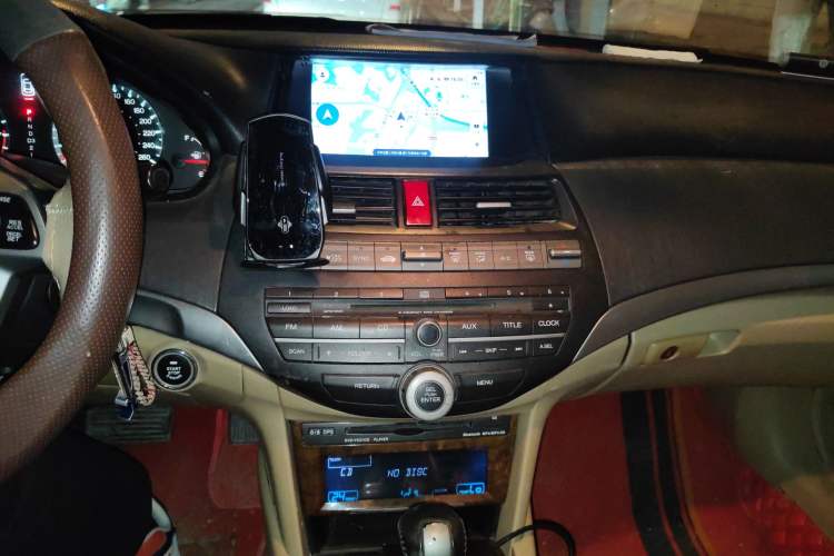 Used Honda Accord 2010 2.0L EX Audio And AC Panel