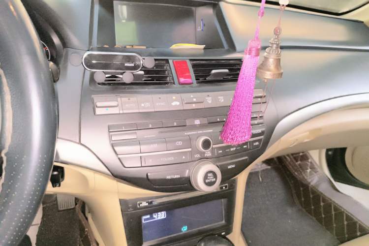 Used Honda Accord 2010 2.4L Millionth Anniversary Edition Audio And AC Panel