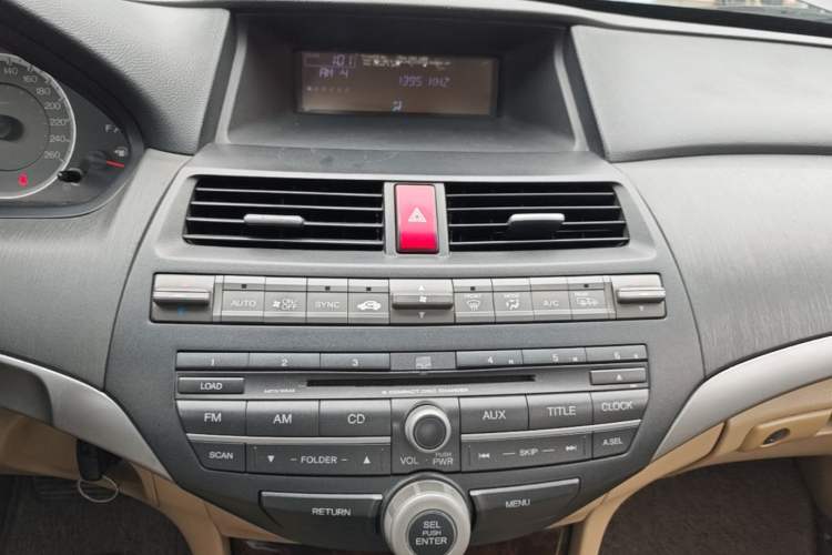 Used Honda Accord 2010 2.4L LX Audio And AC Panel